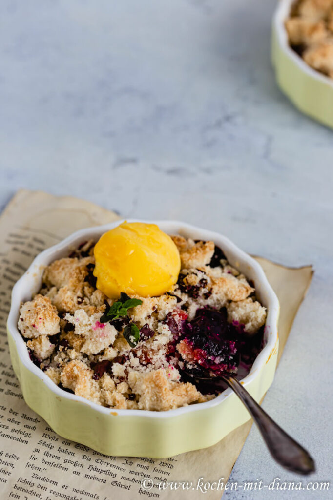 Quitten-Crumble mit Heidelbeeren - Kochen mit Diana